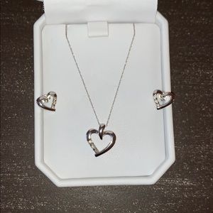 White gold and diamond heart earring and necklace